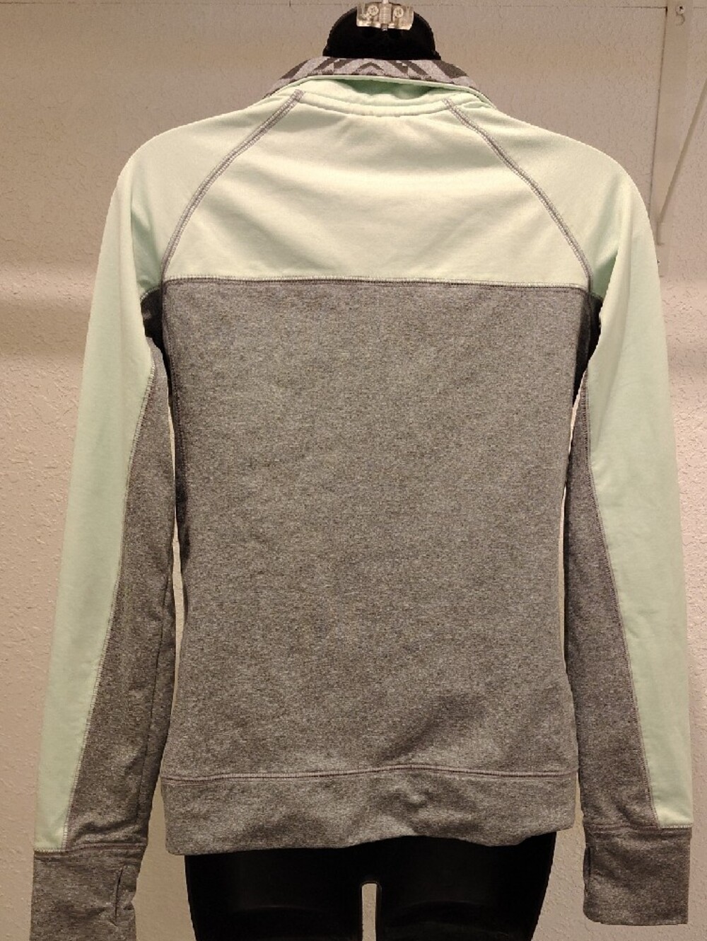 Victoria's Secret PINK Light Mint and Heather Gray Pullover - Picture 2 of 5